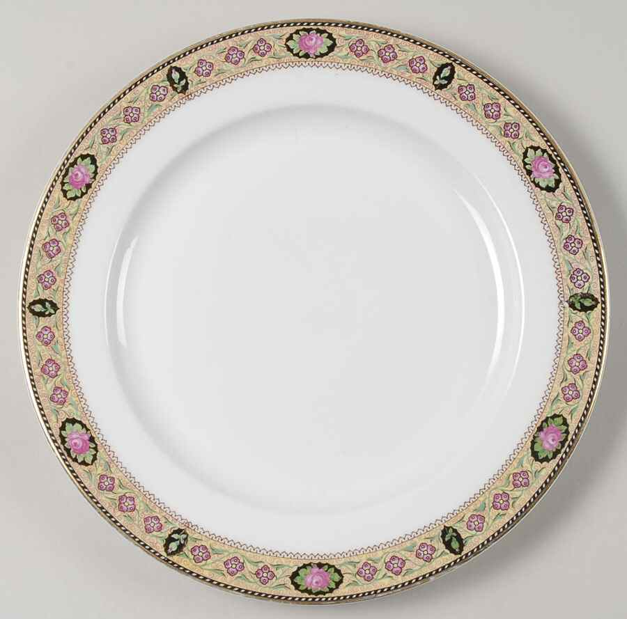 Zita Luncheon Plate by Crown Imperial-1