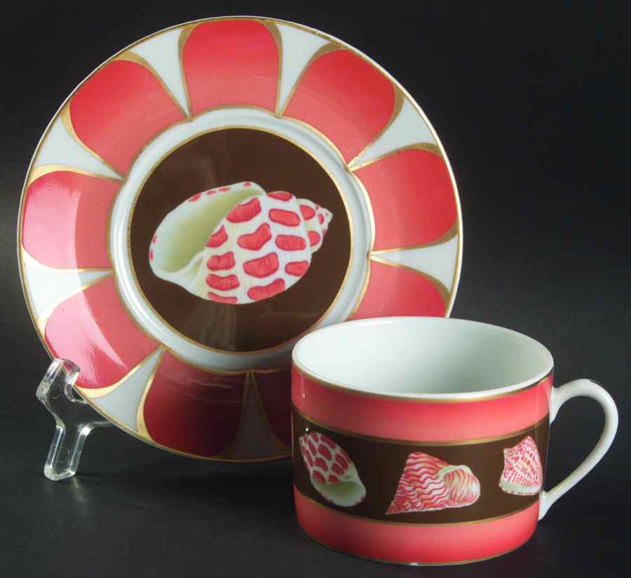 Coquilles Des Mers Flat Cup & Saucer Set by Lynn Chase-1