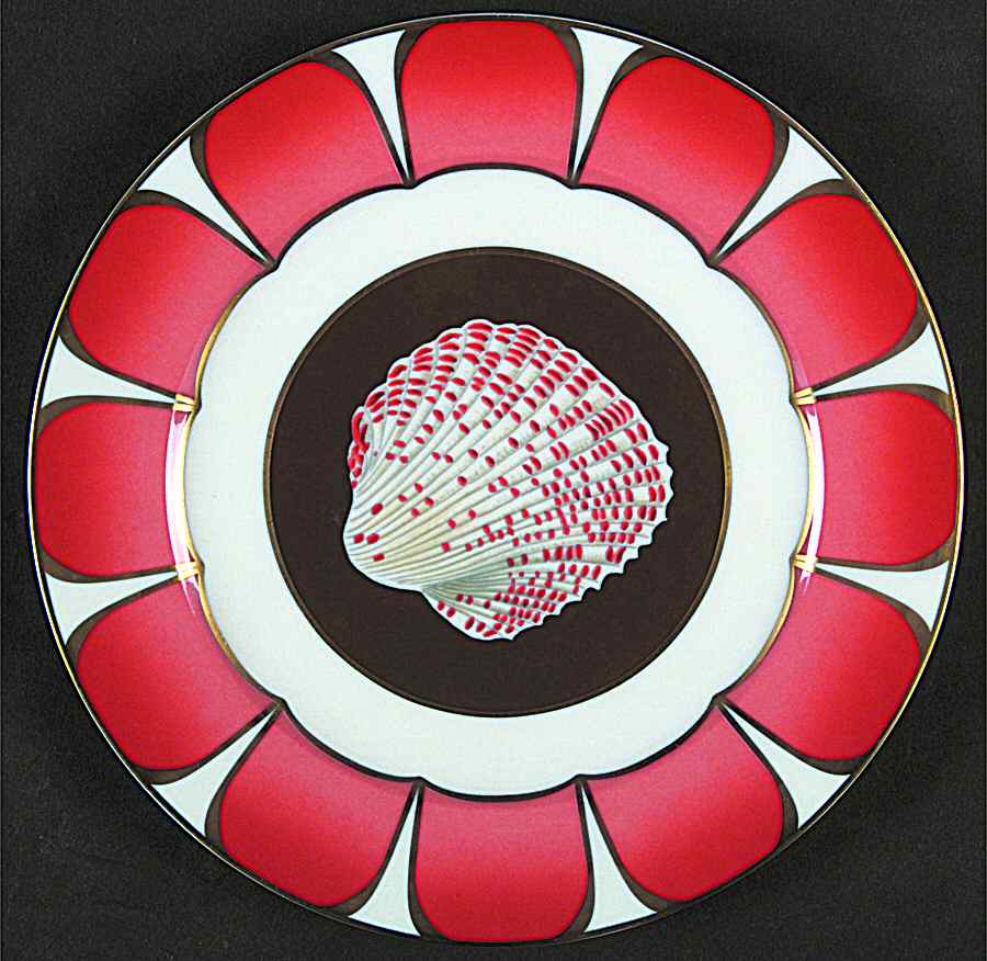 Coquilles Des Mers Dessert/Pie Plate by Lynn Chase-1