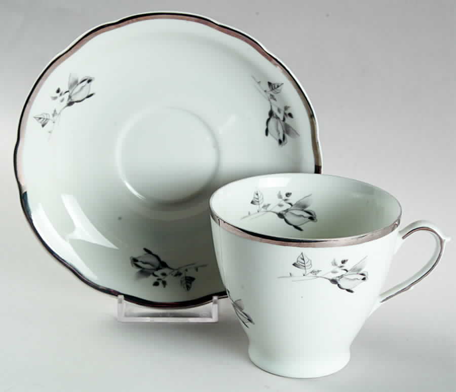 CIL8 Flat Cup & Saucer Set by Cmielow (Poland)-1