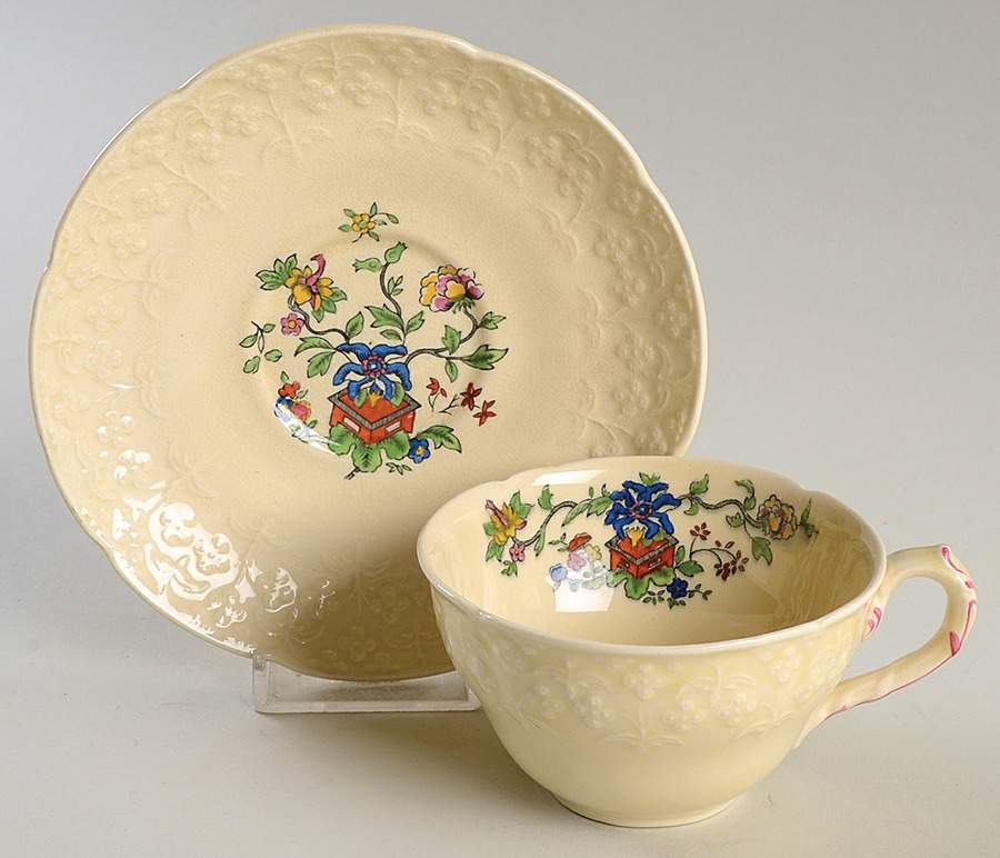 Flower Pot (Cream) Footed Cup & Saucer Set by Coalport-1