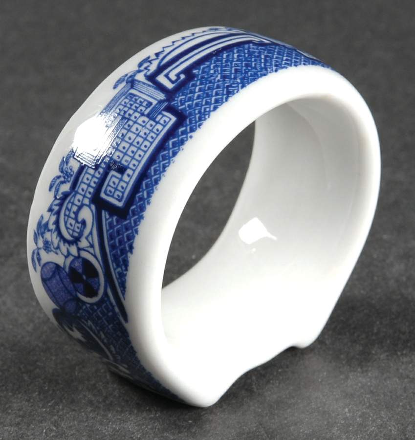 Blue Willow Napkin Ring by Cuthbertson-1