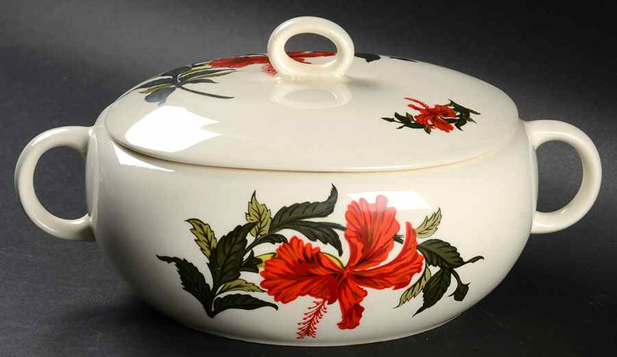CRO144 Round Covered Vegetable by Crooksville-1