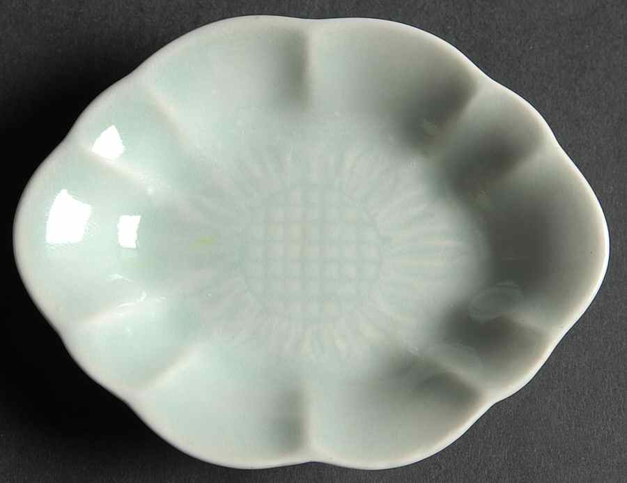 Celadon Koi Fish Sauce Dip by China (Made in China)-1