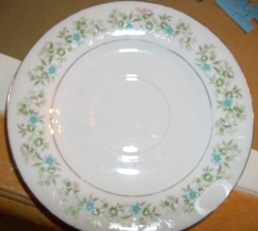 8142 Saucer by China (Made in China)-1