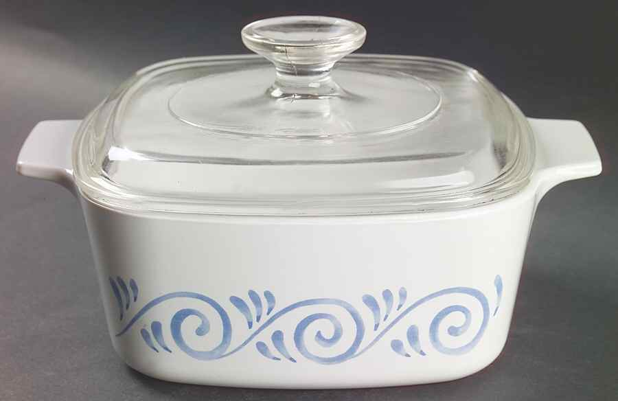 Oceanview (Corelle) 1.5 Quart Square Casserole with Lid by Corning Corelle-1