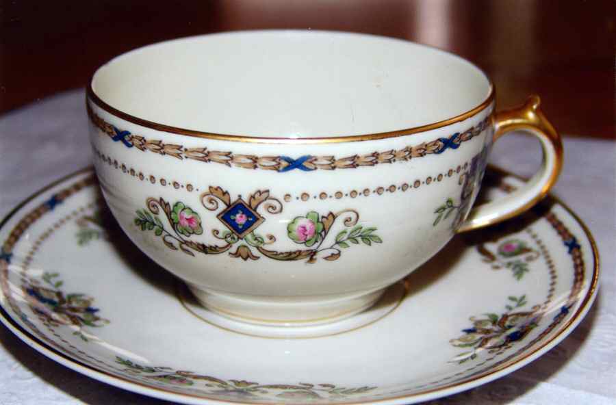 CHF474 Flat Cup & Saucer Set by Charles Field Haviland-1