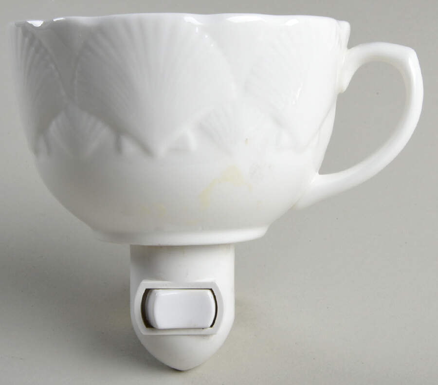 Oceanside 1 5/8" + cup (H) Night Light/Cup HC by Coalport-1