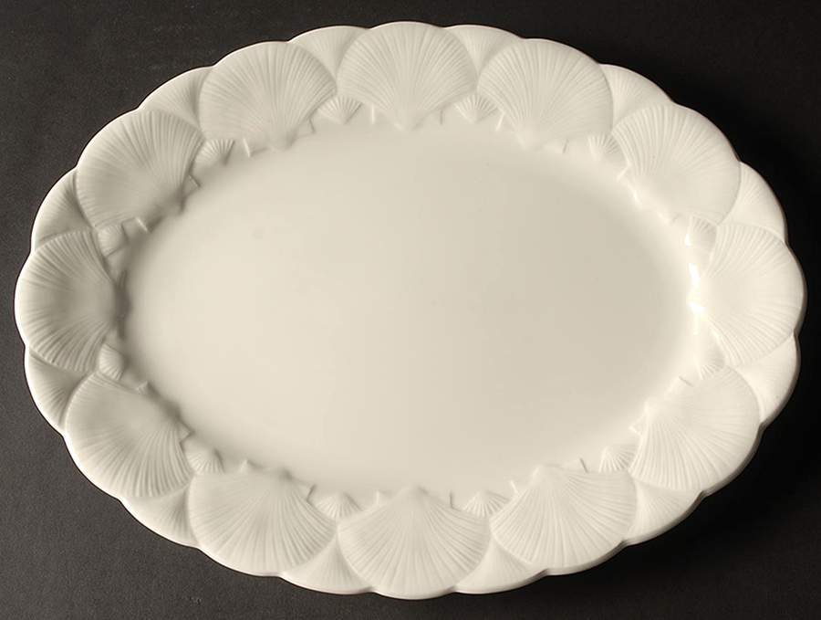 Oceanside 15" Oval Serving Platter by Coalport-1