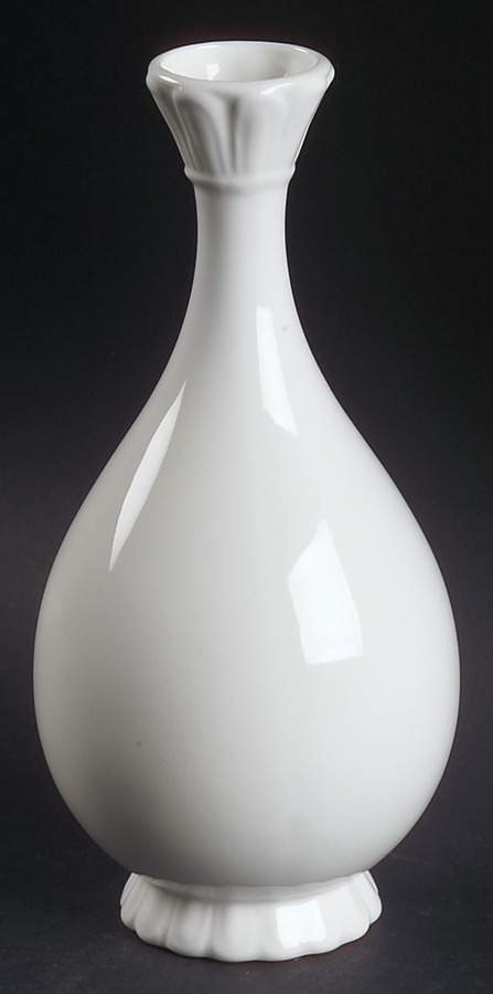 Countryware 6" Bud Vase by Coalport-1
