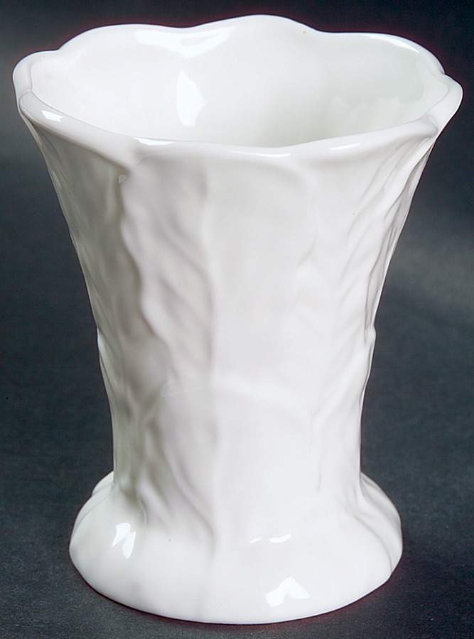 Countryware 3" Vase by Coalport-1