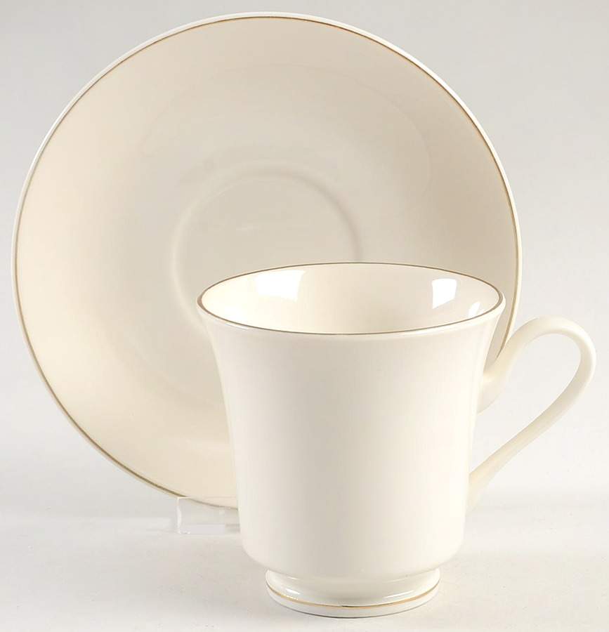 Gold Seal Footed Cup & Saucer Set by China (Made in China)-1