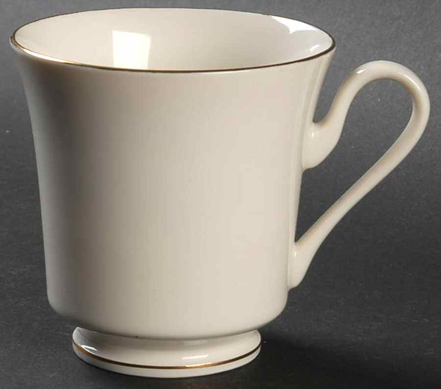 Gold Seal Footed Cup by China (Made in China)-1