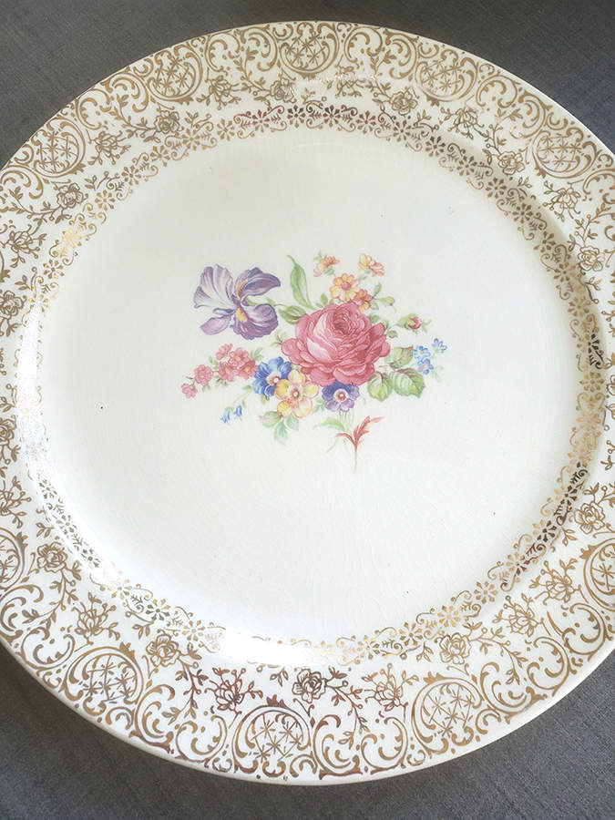 COI45 Dinner Plate by Cronin-1