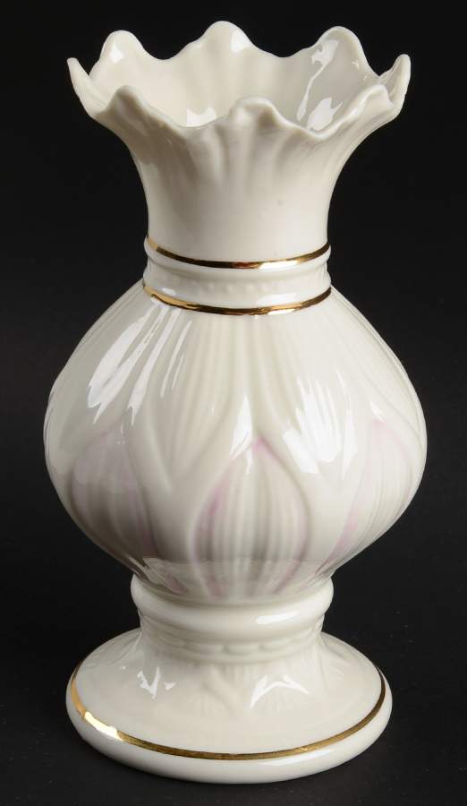 Vases Lotus Spill Vase by Belleek Pottery (Ireland)-1