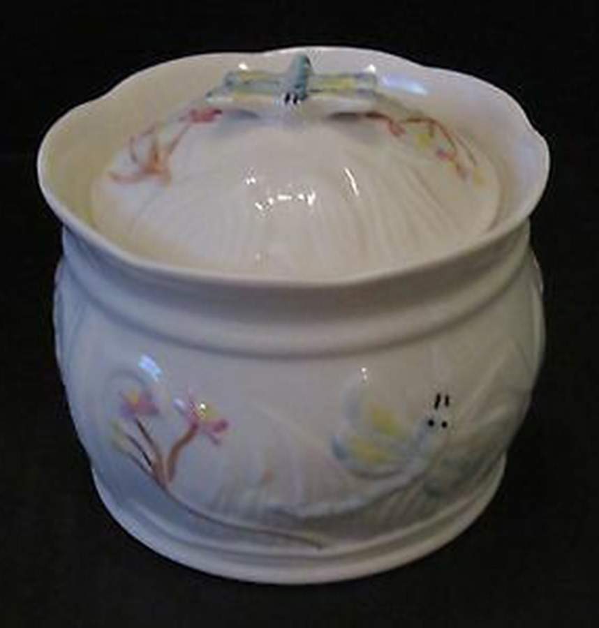 Limited Edition Giftware Dragonfly Trinket Box & Lid by Belleek Pottery (Ireland)-1