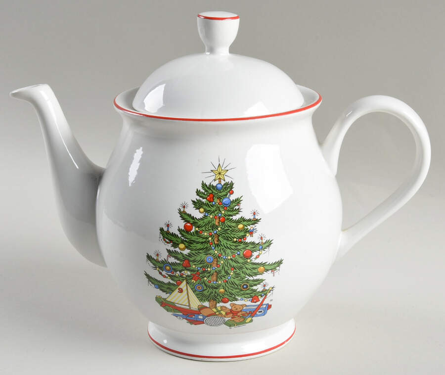 American Christmas Tree Teapot & Lid by Cuthbertson-1