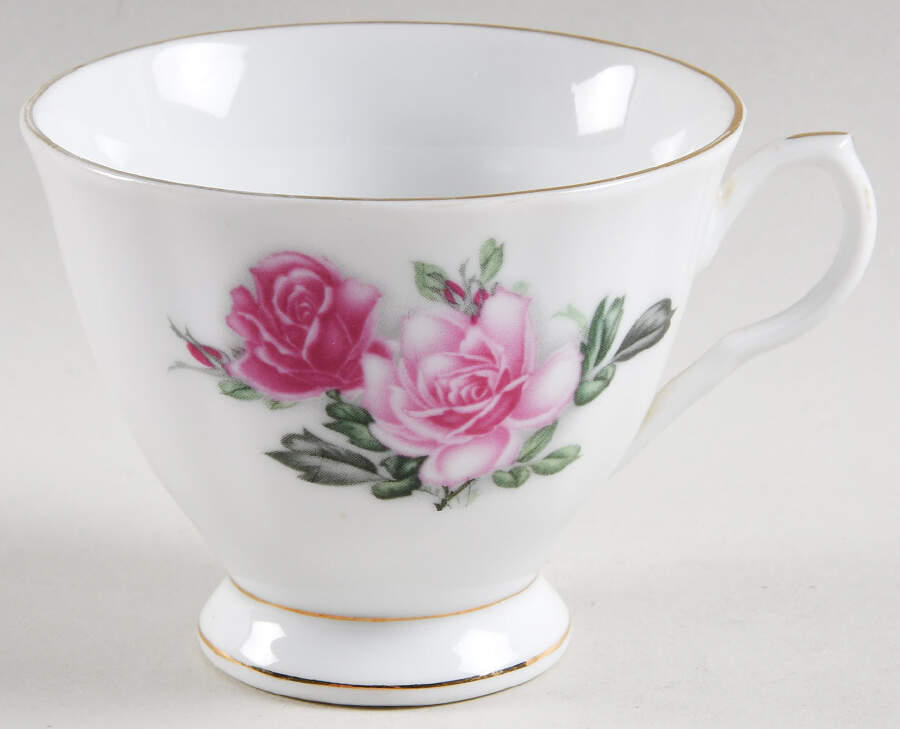 YSH15 Footed Cup by Yong Sheng Porcelain-1