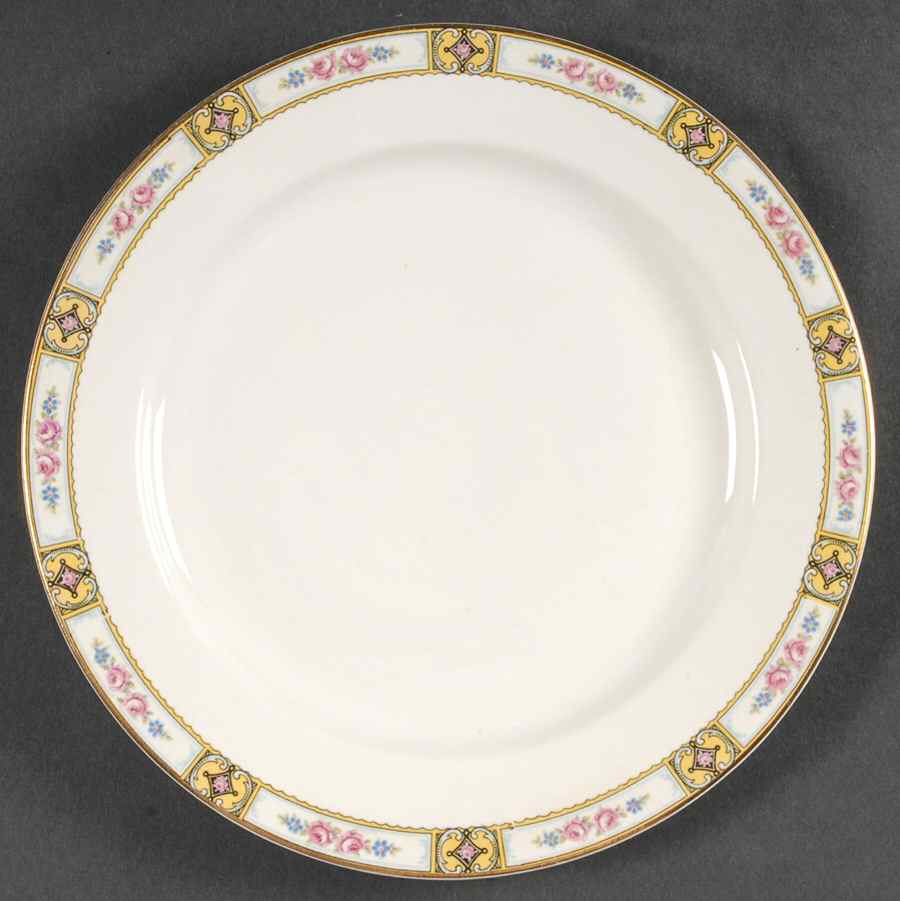 CLT29 Luncheon Plate by Carrollton-1