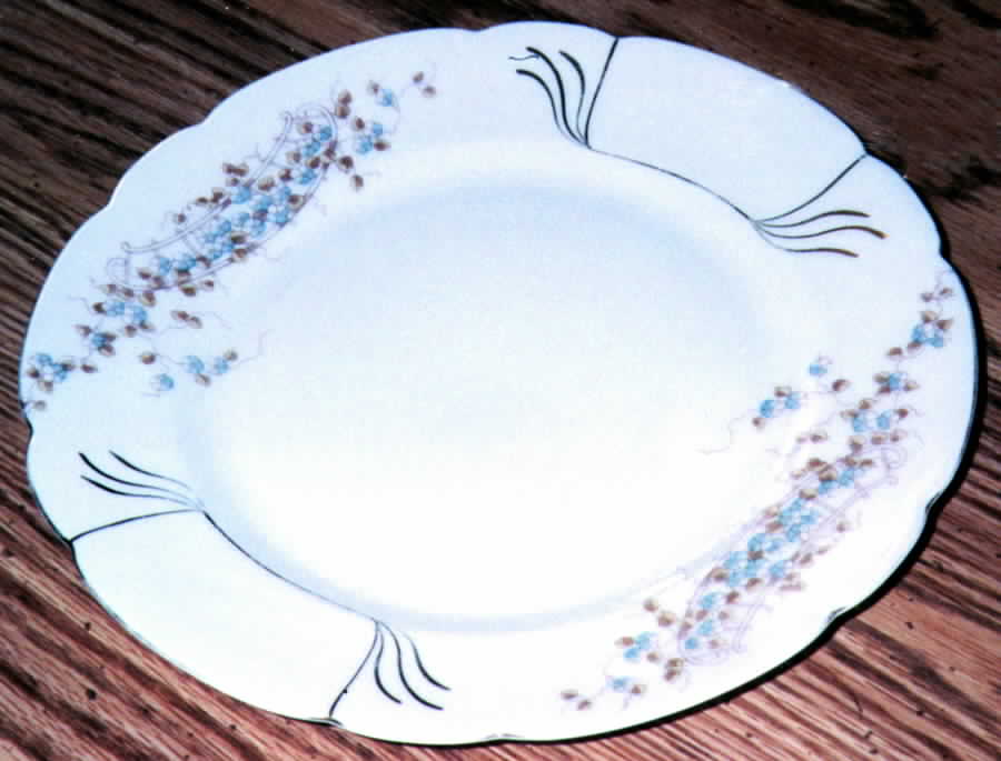 CAR58 Dinner Plate by Carlsbad-1