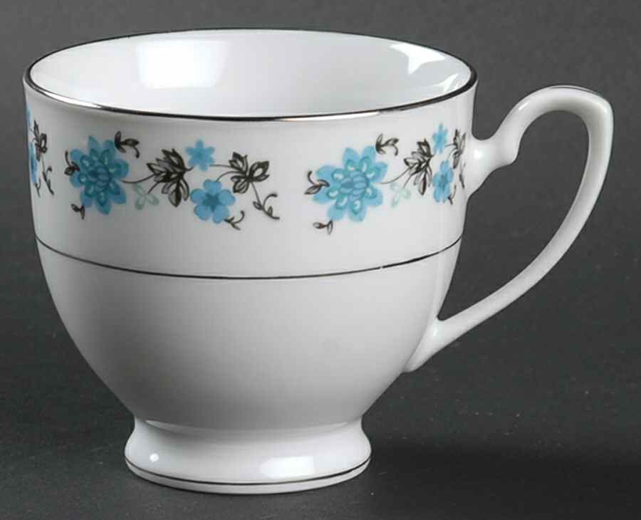 CX43 Footed Cup by China (Made in China)-1