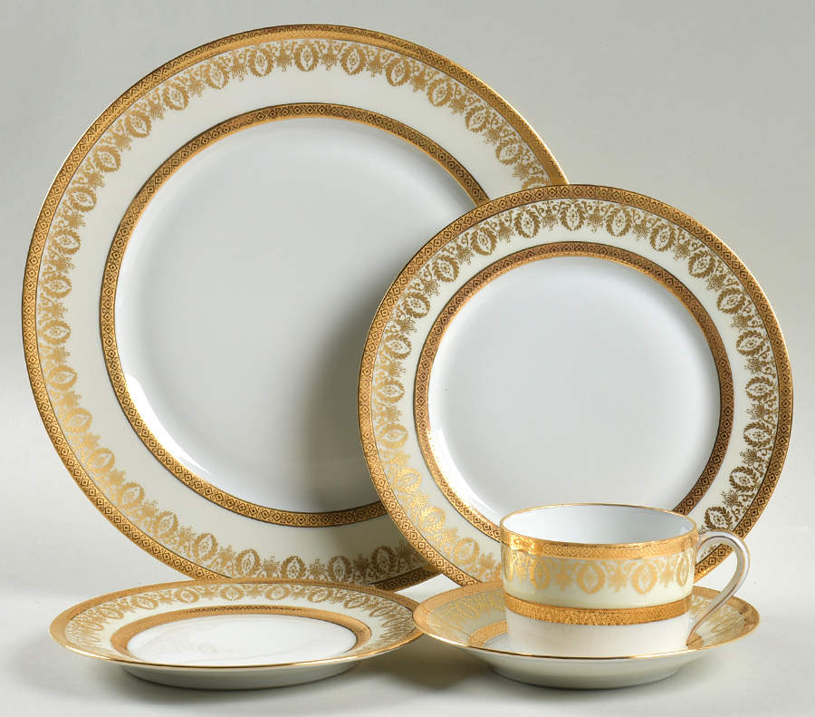 Arizona (Cream Rim) 5 Piece Place Setting by Charles Field Haviland-1