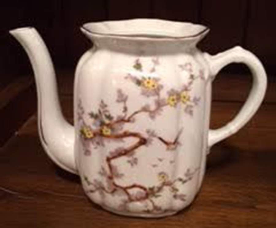 CAR68 Teapot No Lid by Carlsbad-1
