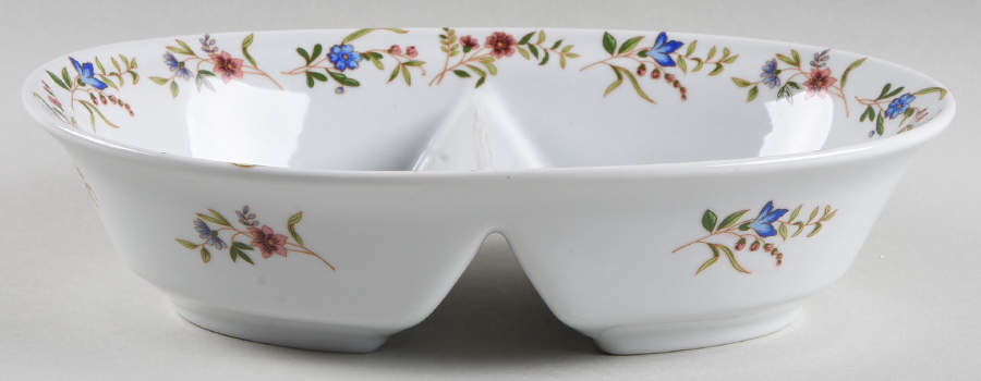 Versailles (Smooth) 10" Oval Divided Vegetable Bowl by BIA Cordon Bleu-1