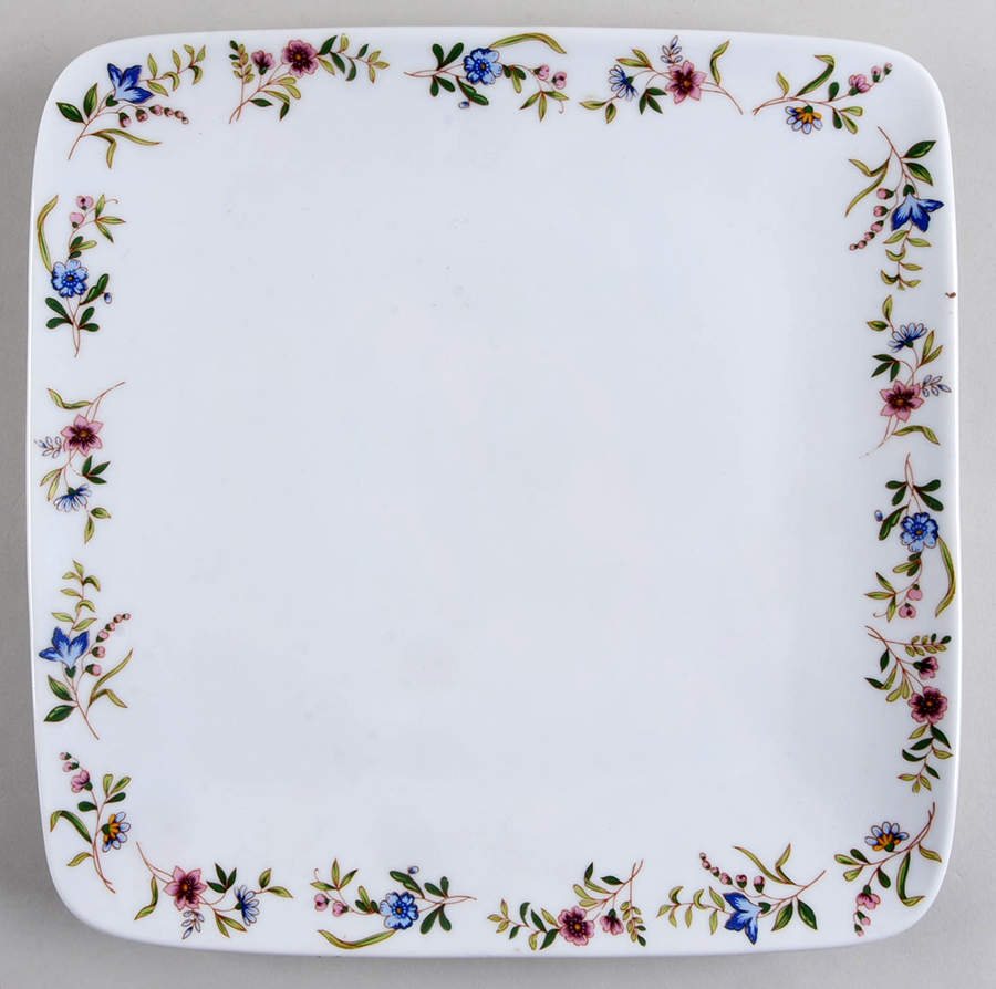 Versailles (Smooth) 10" Square Cake Plate by BIA Cordon Bleu-1