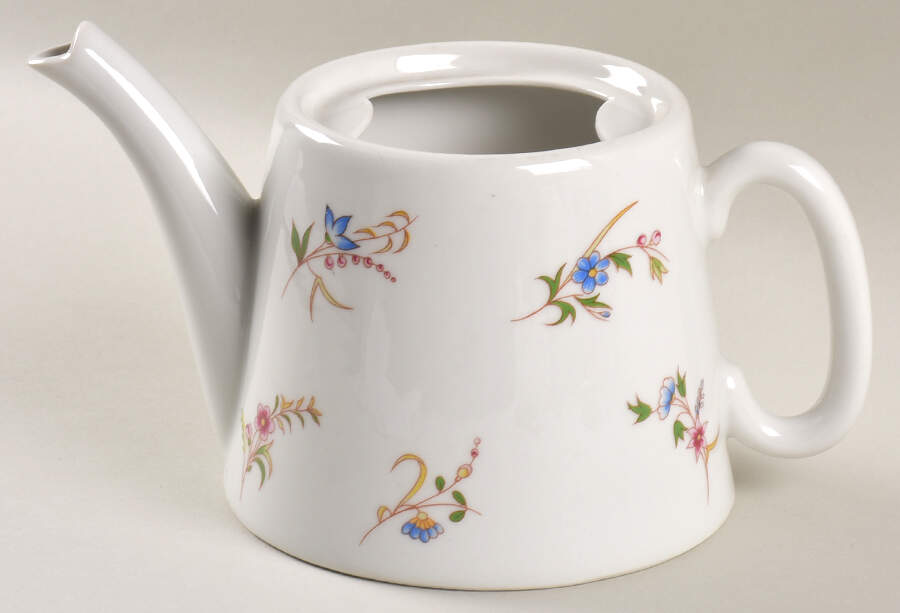 Versailles (Smooth) Teapot No Lid by BIA Cordon Bleu-1