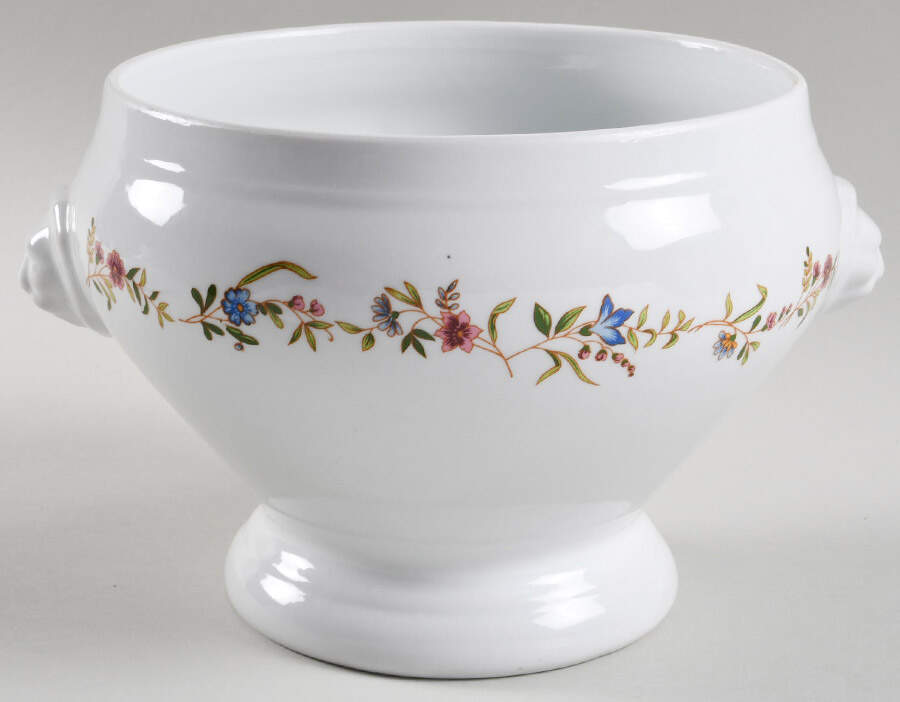 Versailles (Smooth) Tureen No Lid by BIA Cordon Bleu-1