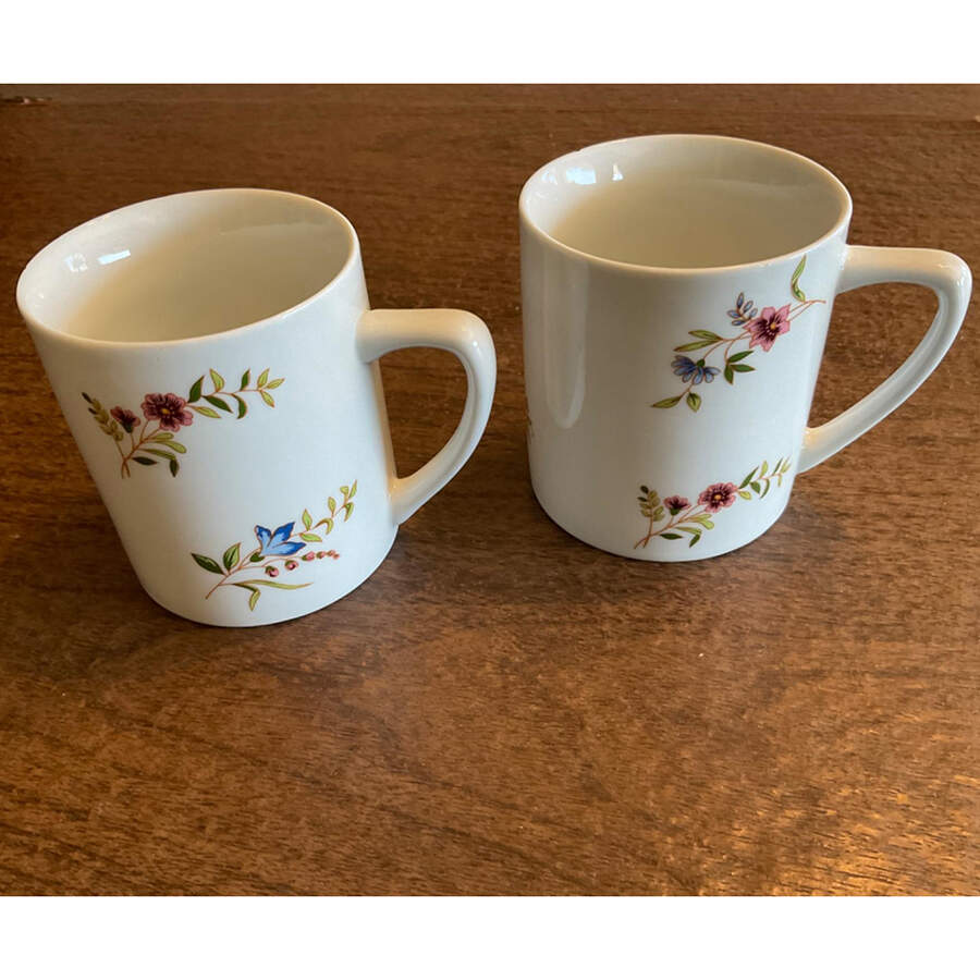 Versailles (Smooth) Mug by BIA Cordon Bleu-1
