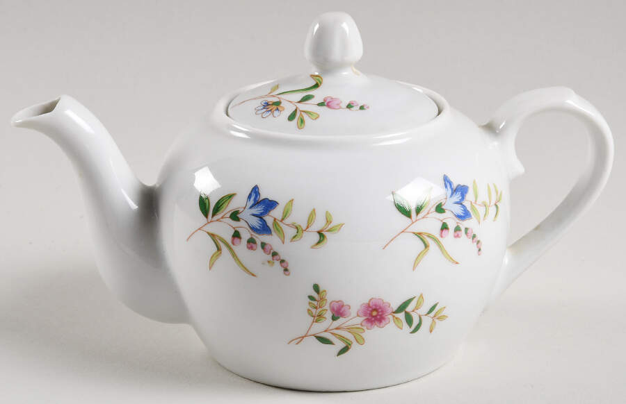 Versailles (Smooth) Individual Teapot & Lid by BIA Cordon Bleu-1