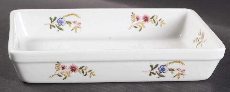 Versailles (Smooth) 9" Rectangular Baker by BIA Cordon Bleu-1