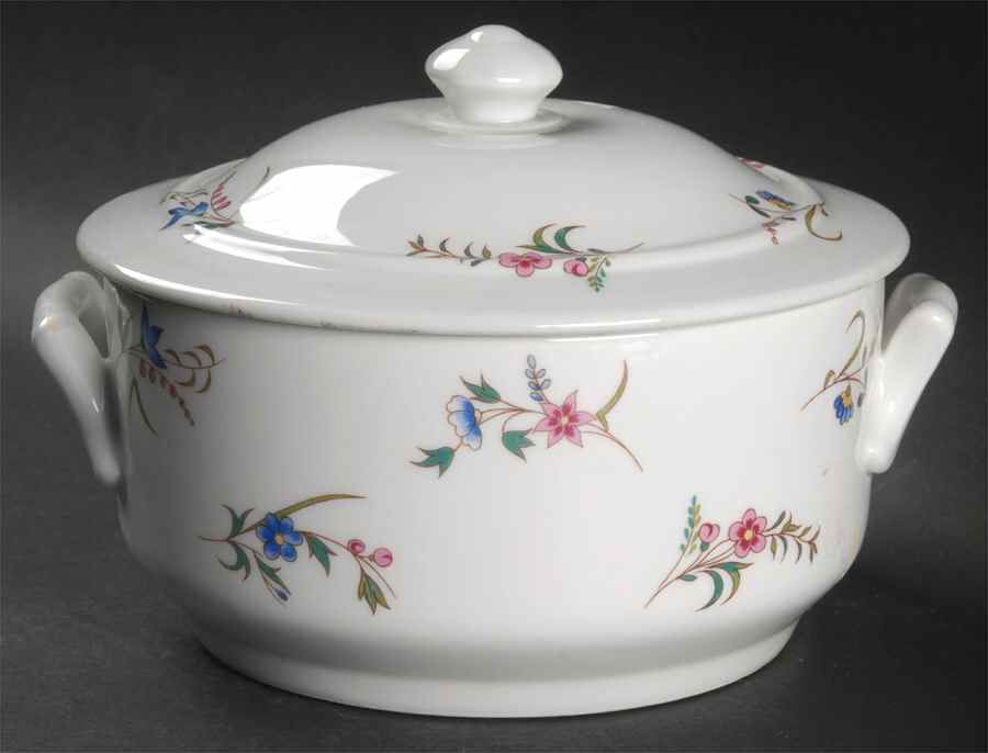 Versailles (Smooth) 1.25 Qt Round Covered Casserole by BIA Cordon Bleu-1