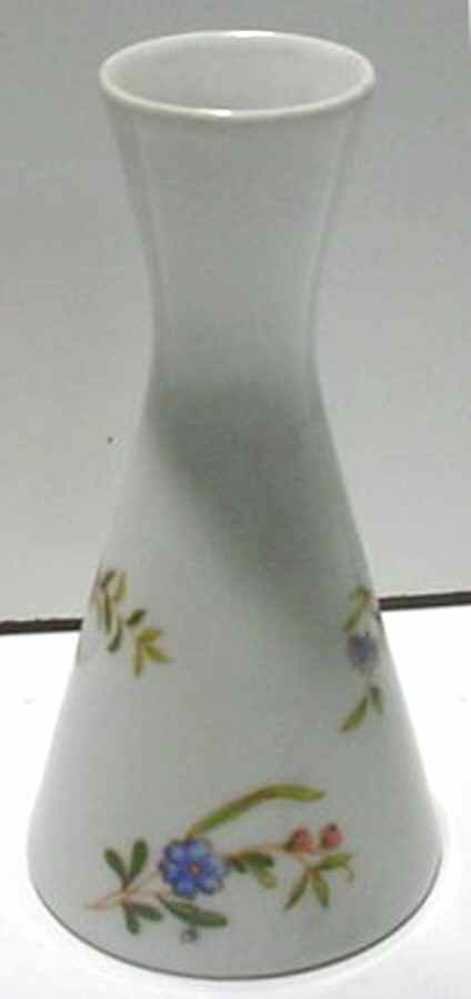Versailles (Smooth) 5" Bud Vase by BIA Cordon Bleu-1
