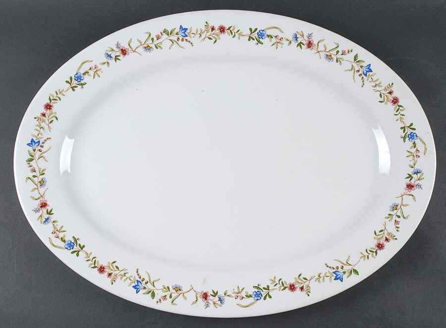 Versailles (Smooth) 18" Oval Serving Platter by BIA Cordon Bleu-1