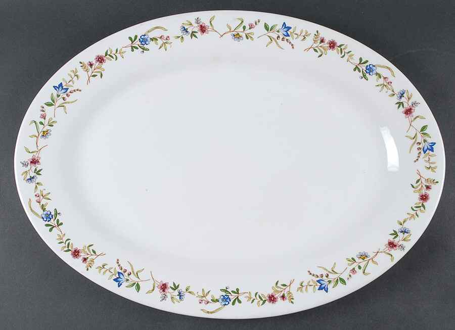 Versailles (Smooth) 16" Oval Serving Platter by BIA Cordon Bleu-1