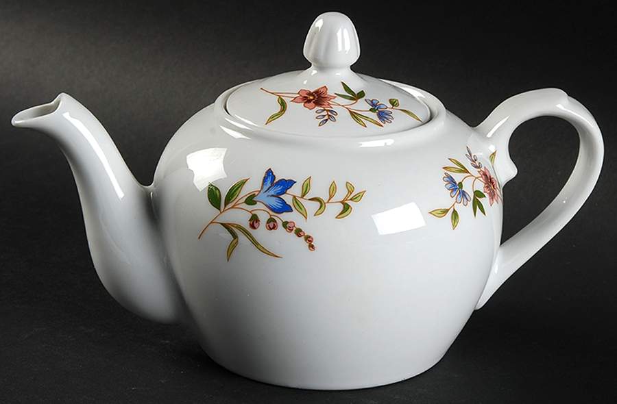 Versailles (Smooth) Individual Teapot & Lid by BIA Cordon Bleu-1
