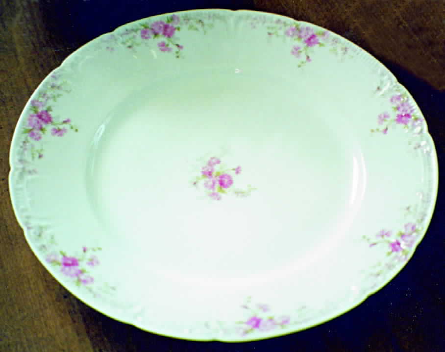 CHF519 Dinner Plate by Charles Field Haviland-1
