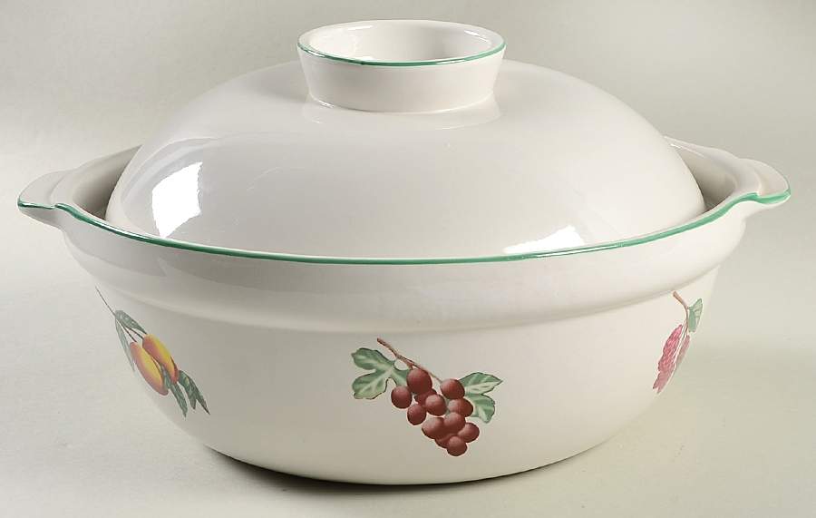 Garden Trellis 2 Qt Round Covered Casserole by Citation-1
