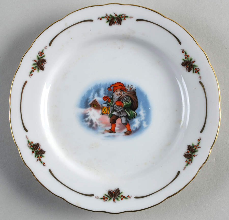 Old Fashioned Christmas Bread & Butter Plate by Christineholm-1