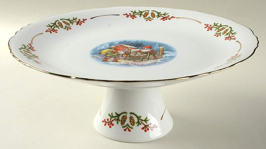 Old Fashioned Christmas 12" Diameter Pedestal Cake Stand by Christineholm-1