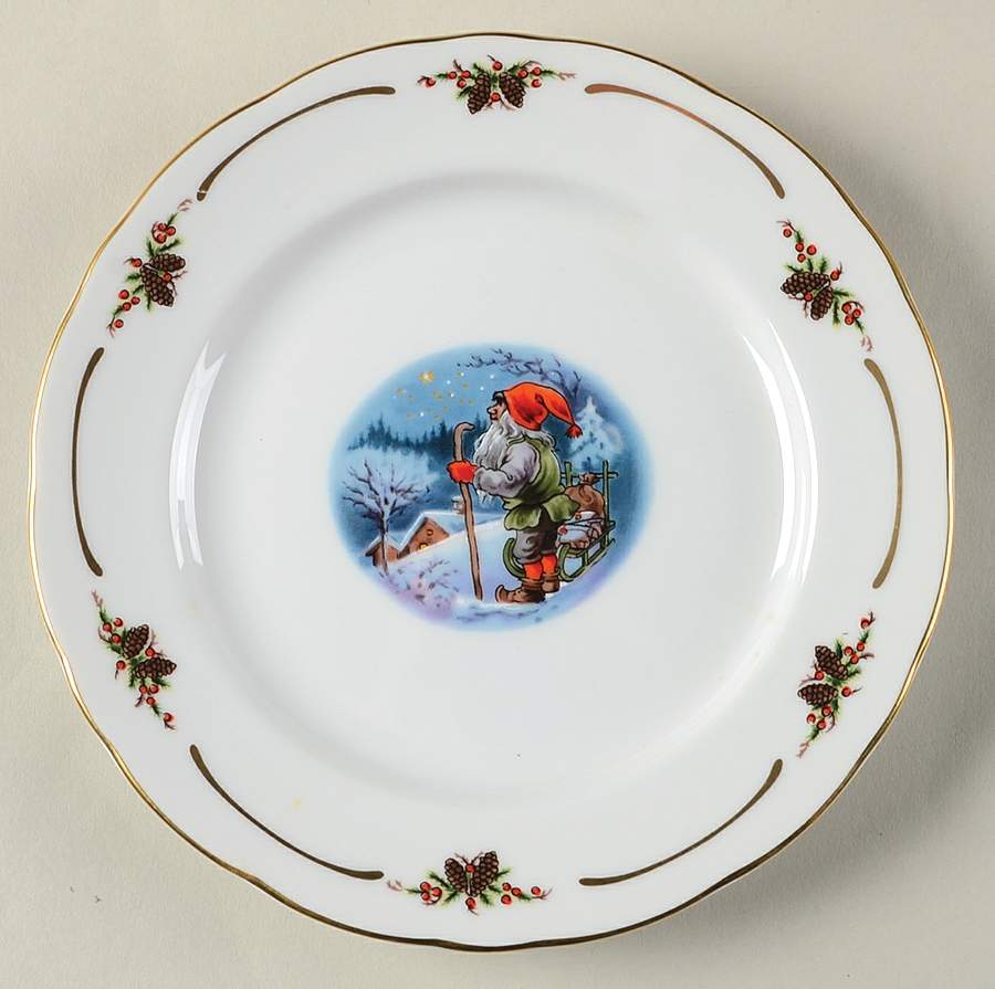 Old Fashioned Christmas Bread & Butter Plate by Christineholm-1