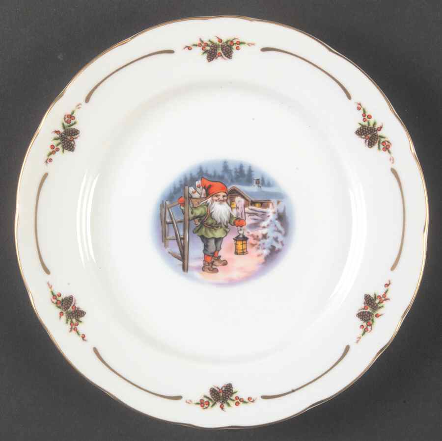 Old Fashioned Christmas Bread & Butter Plate by Christineholm-1