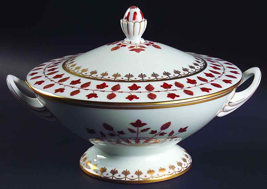 Matignon Rust Round Covered Vegetable by Charles Field Haviland-1