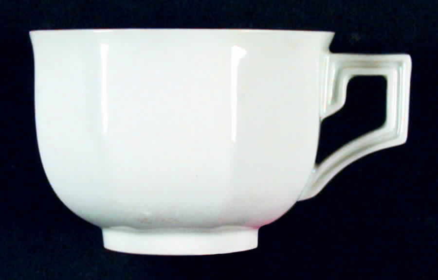 Lotus White Footed Cup by Jean Louis Coquet-1