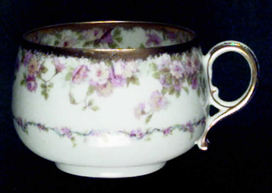 Head 115-2 Flat Cup by Charles Field Haviland-1