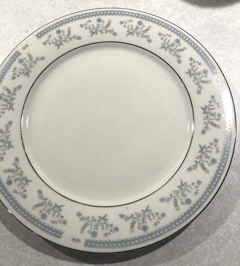 CX792 Dinner Plate by China (Made in China)-1