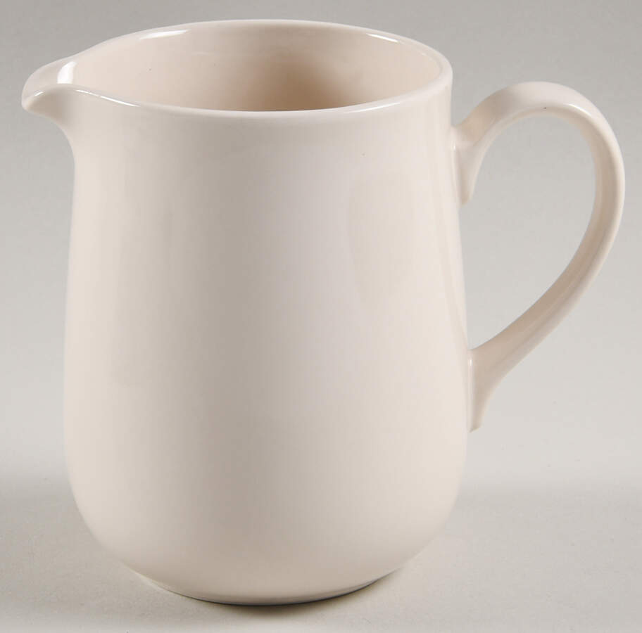 Beige (Rim) Creamer by Corning Corelle-1